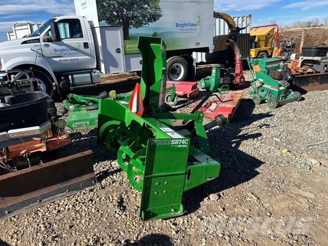 Woods SB74C Снегоуборщики