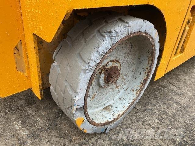 XCMG GTJZ0808 Ножничные подъемники