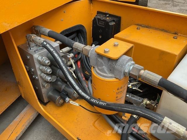 XCMG GTJZ1012 Ножничные подъемники