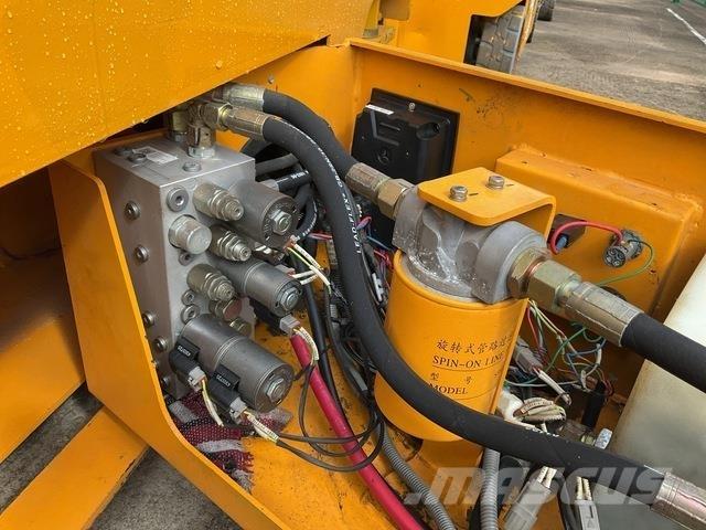 XCMG GTJZ1212 Ножничные подъемники