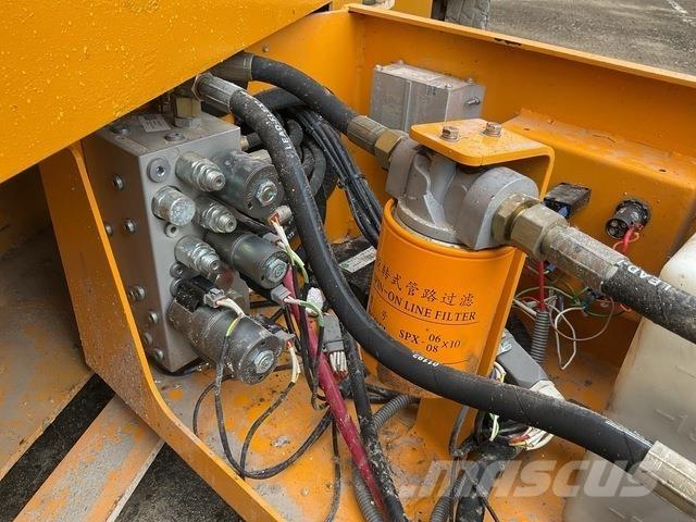 XCMG GTJZ1212 Ножничные подъемники
