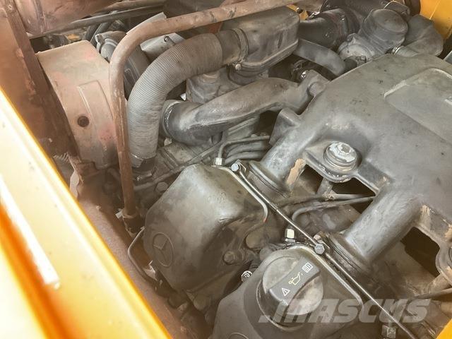 XCMG QAY300 Автокраны