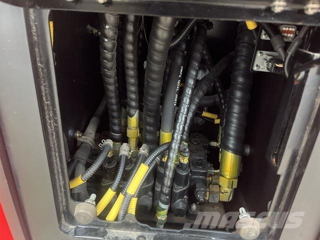 XCMG WF4014 Телескопические погрузчики