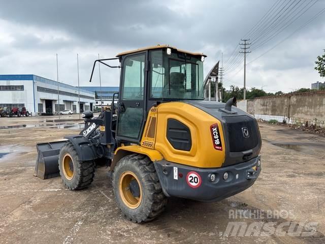 XCMG XC918HST Фронтальные погрузчики