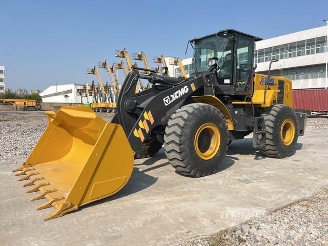 XCMG XC956 Фронтальные погрузчики