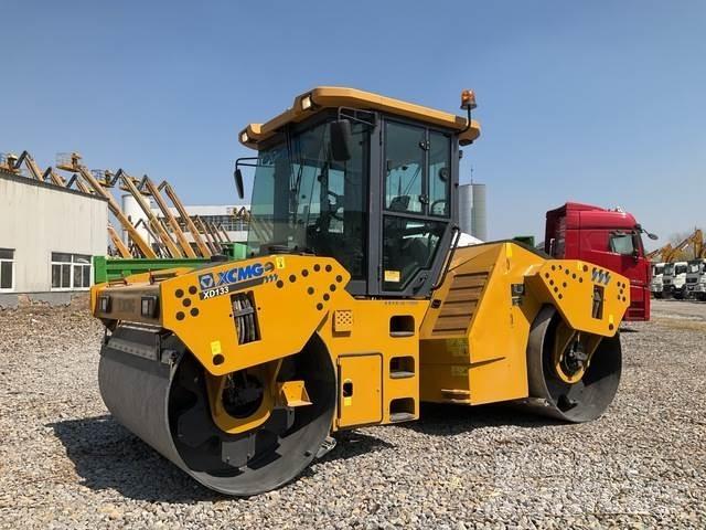 XCMG XD133E Катки тротуарные