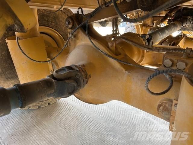 XCMG XDR70T Шарнирно-сочленённые самосвалы