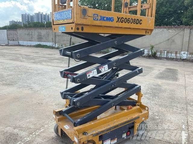 XCMG XG0608DC Ножничные подъемники