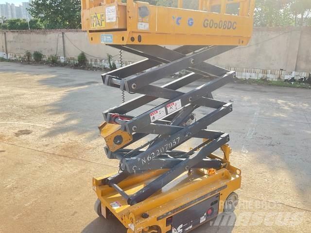 XCMG XG0608DC Ножничные подъемники