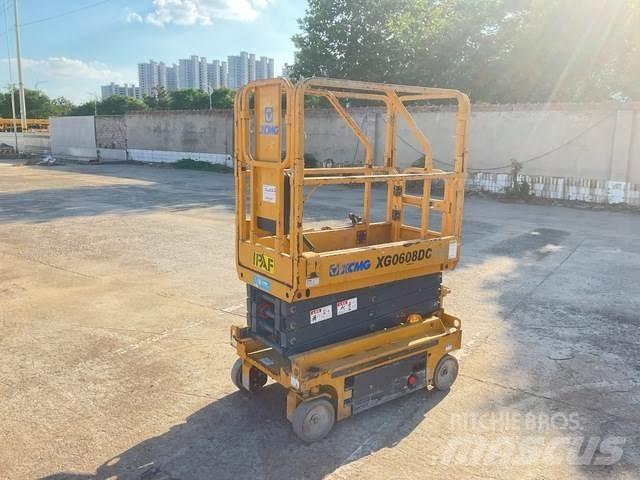 XCMG XG0608DC Ножничные подъемники