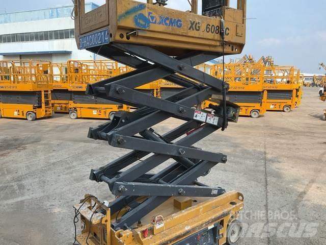 XCMG XG0608DC Ножничные подъемники