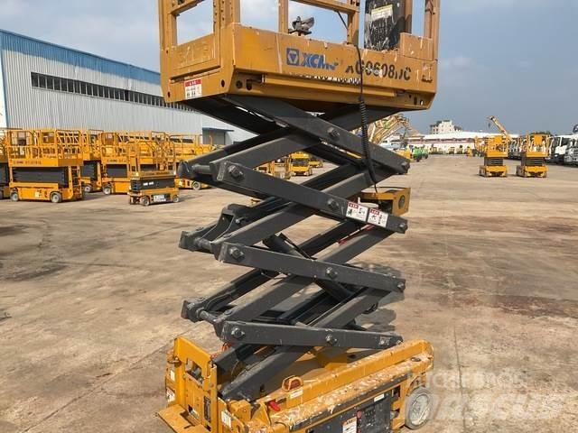 XCMG XG0608DC Ножничные подъемники