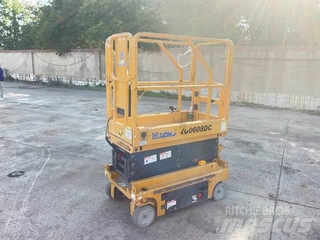 XCMG XG0608DC Ножничные подъемники