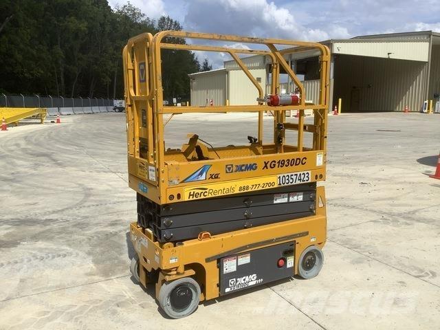 XCMG XG1930DC Ножничные подъемники