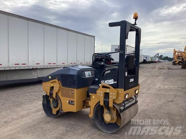 XCMG XMR303S Катки тротуарные