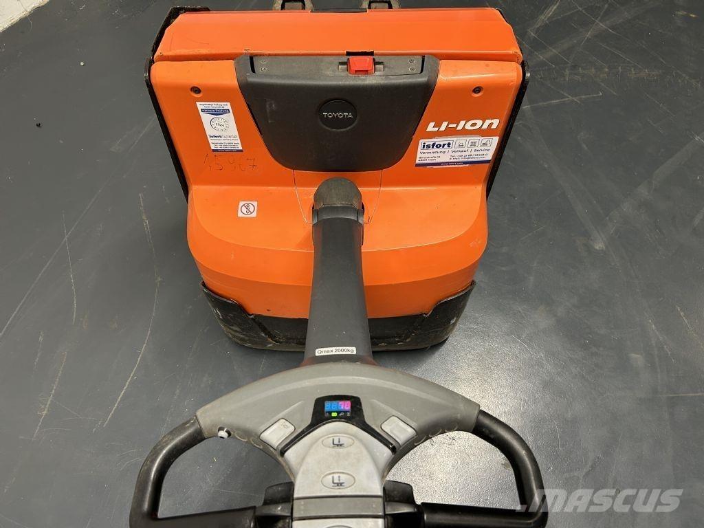 BT LWE200 - Lithium Ion Ручные электрические тележки