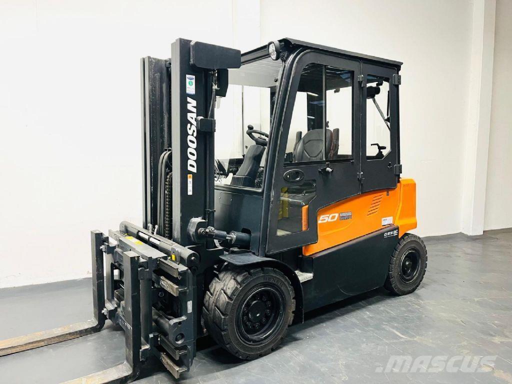 Doosan B50X-7 Электропогрузчики