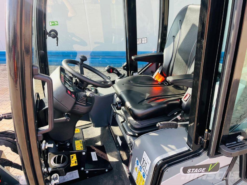 GiANT G2500 X-TRA HD Фронтальные погрузчики