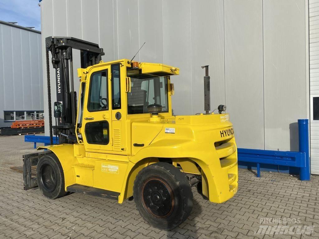 Hyundai 80D-7E Дизельные погрузчики