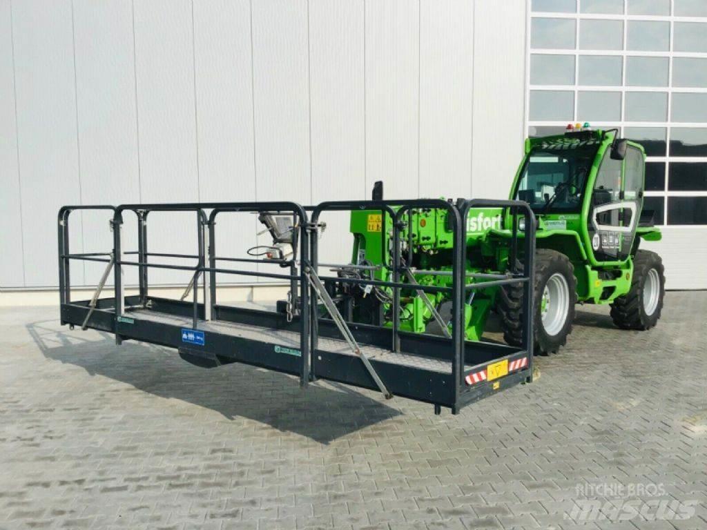 Merlo P40.17 Plus Телескопические погрузчики