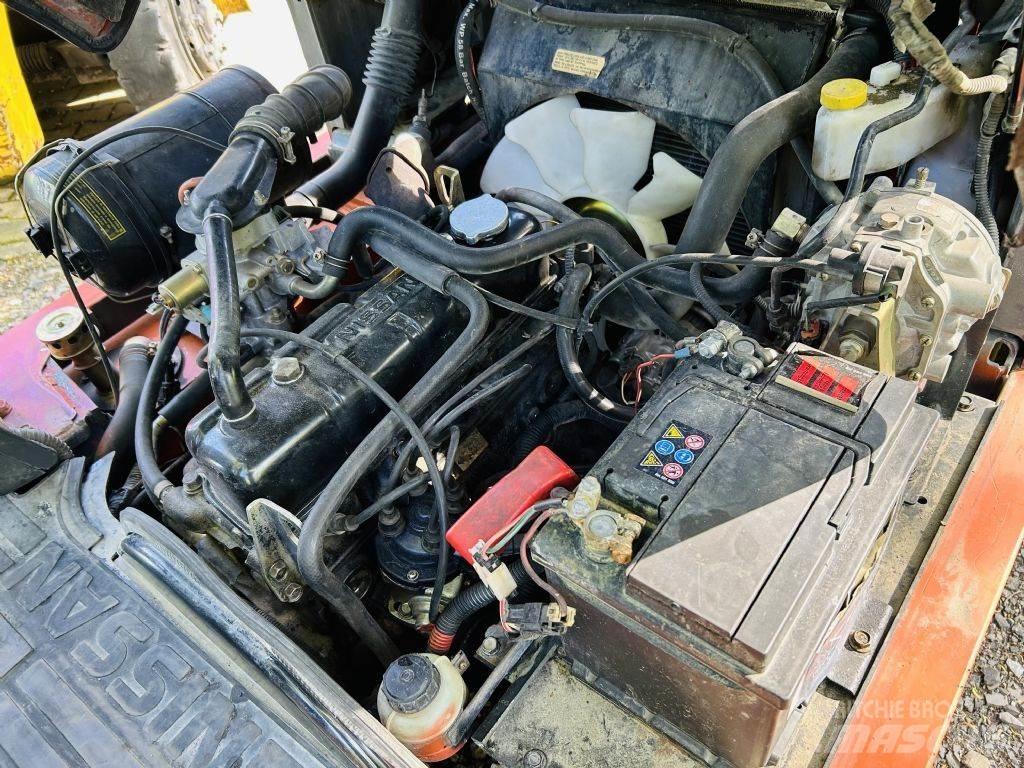 Nissan UD02A20PQ Газовые погрузчики