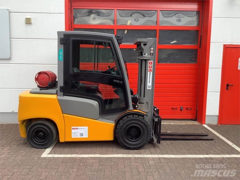 Jungheinrich TFG430 Газовые погрузчики