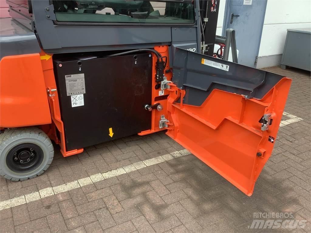 Toyota 9FBH25T Электропогрузчики