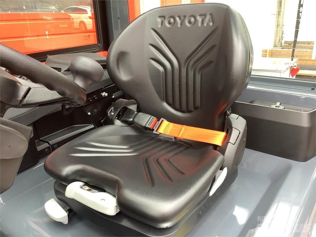 Toyota 9FBMK30T Электропогрузчики
