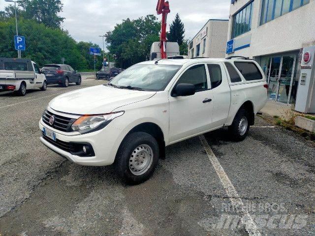 Fiat FULLBACK Грузовики-платформы/боковая разгрузка