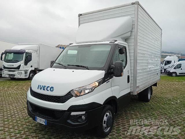 Iveco 35C13 Грузовики-Фургоны