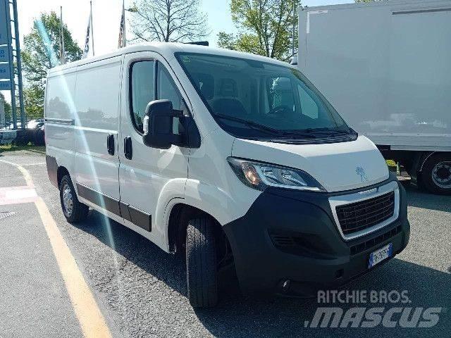Peugeot BOXER Цельнометаллический фургоны