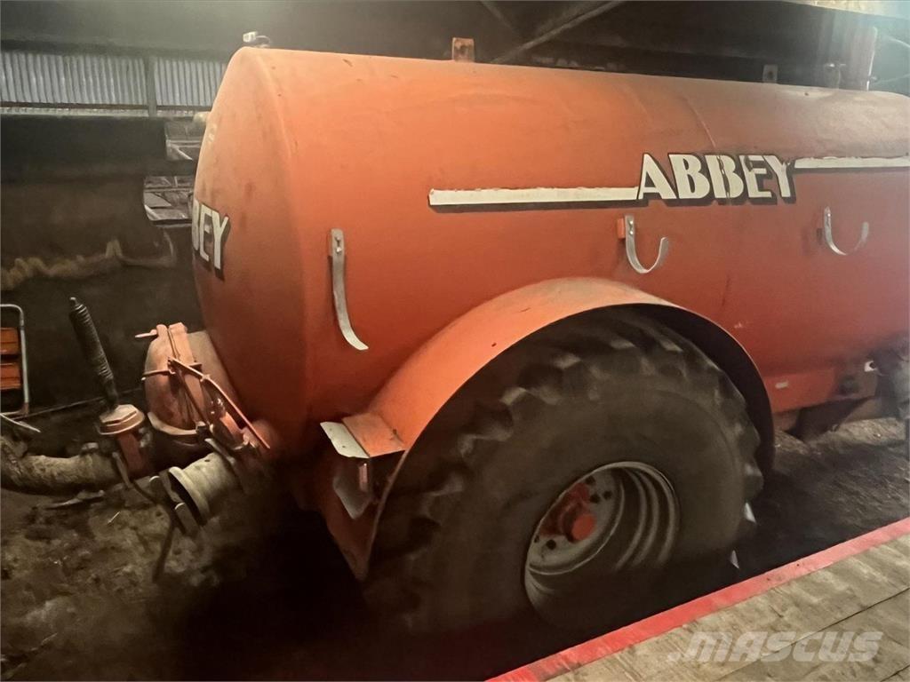 Abbey 2000VT Разбрасыватели органических удобрений