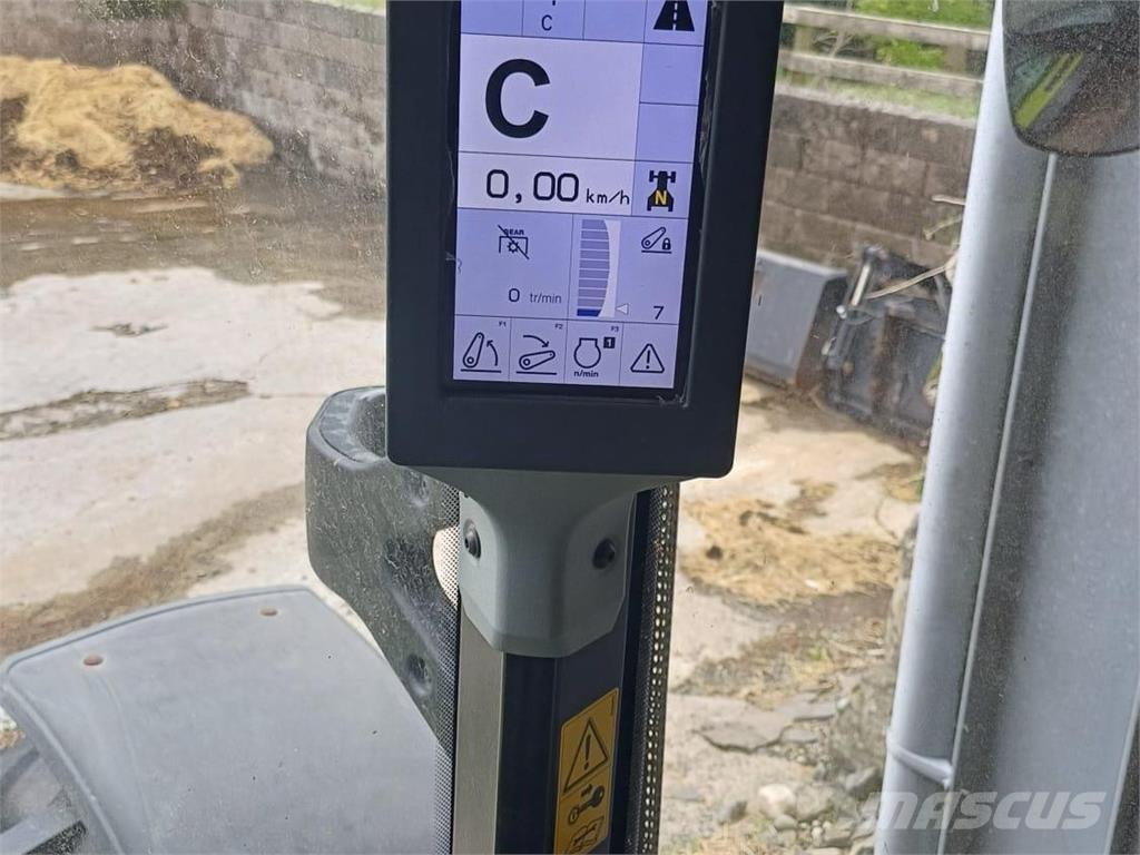 CLAAS ARION 450 Трактора