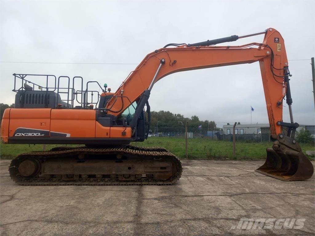 Develon DX300LC-5 Сельхозтехника - Другие