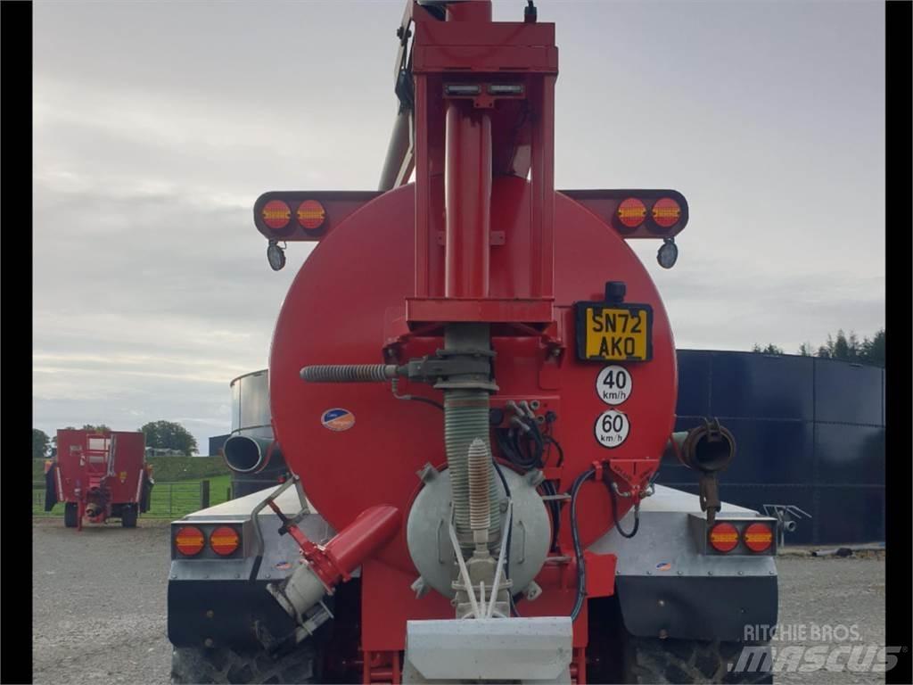 Hi-Spec 3000 TD-S Разбрасыватели органических удобрений