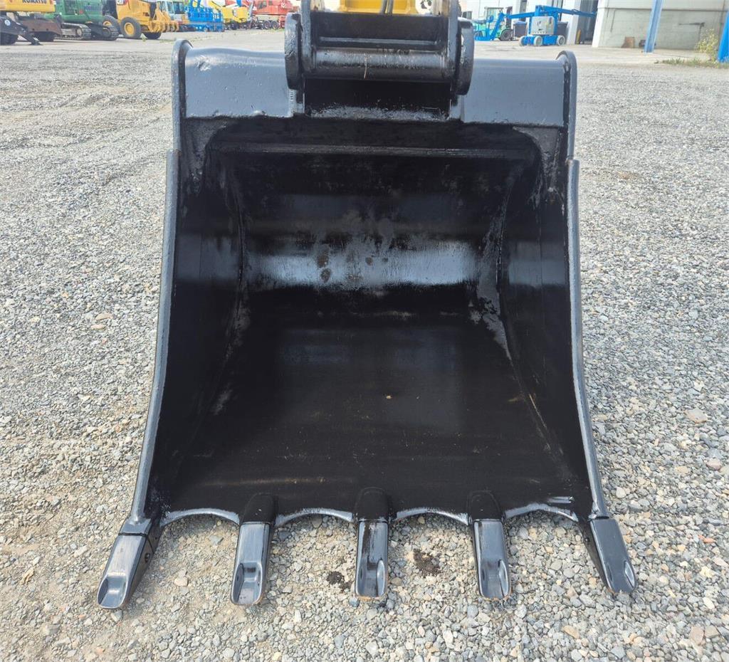 CAT 323ELN Гусеничные экскаваторы