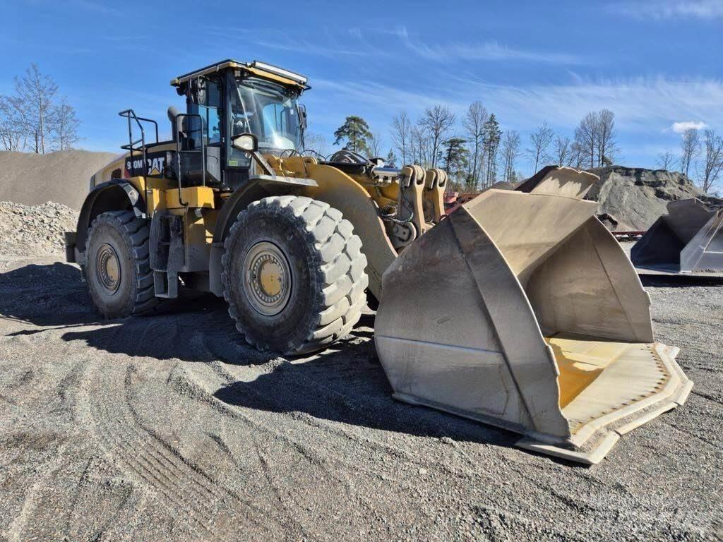 CAT 980M Фронтальные погрузчики