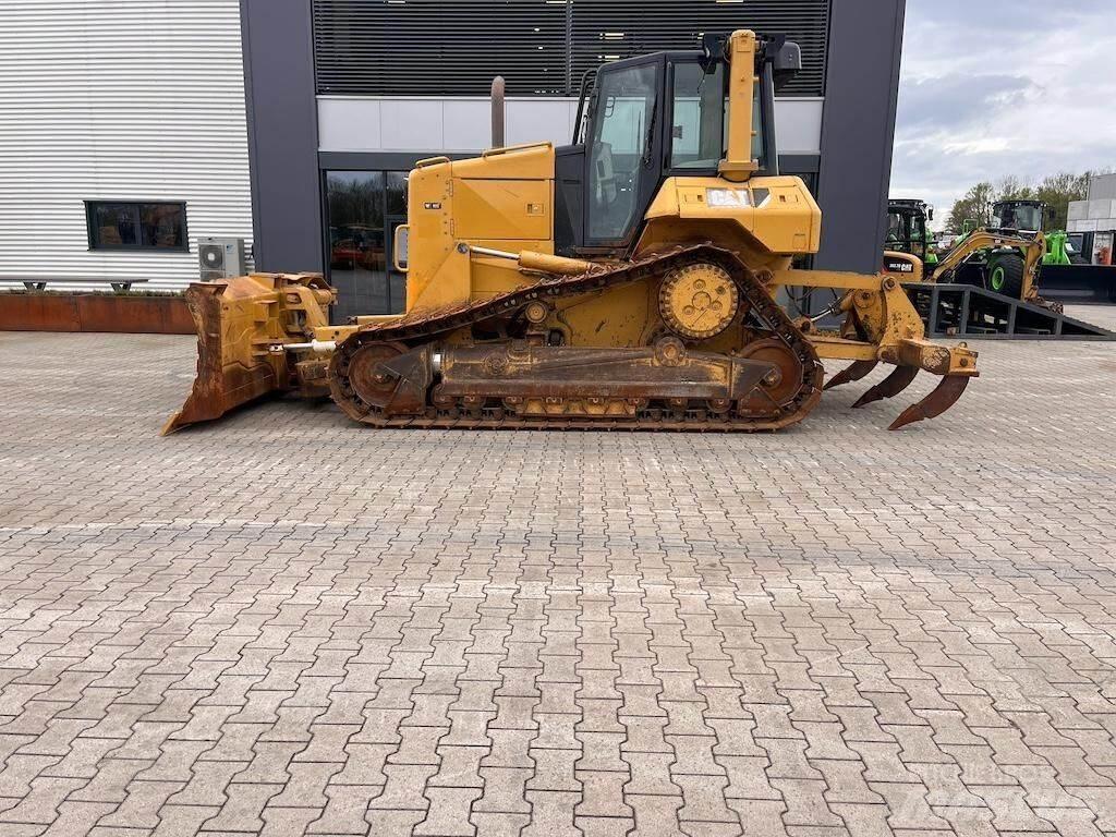 CAT D6N XL Гусеничные бульдозеры