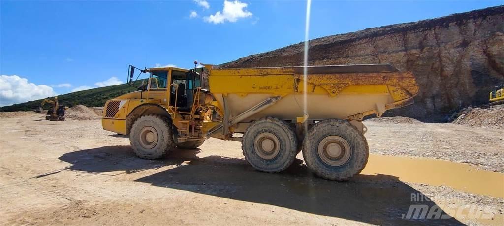 Volvo A35D Шарнирно-сочленённые самосвалы