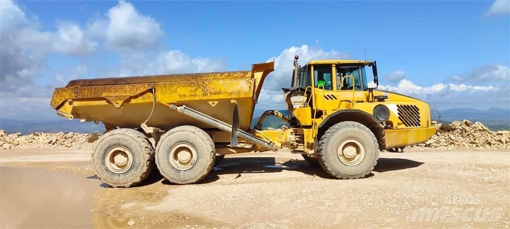 Volvo A35D Шарнирно-сочленённые самосвалы