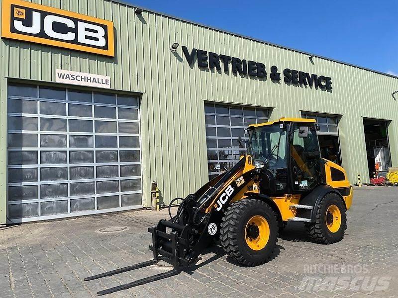 JCB 409 Фронтальные погрузчики