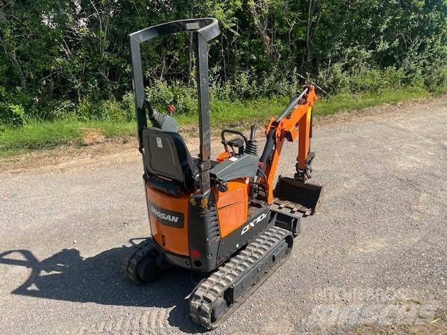 Doosan DX10Z Малые экскаваторы 7т-12т