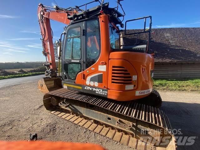 Doosan DX140LCR Гусеничные экскаваторы