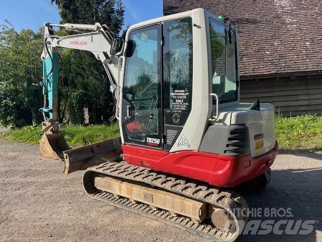 Takeuchi TB250 Малые экскаваторы 7т-12т