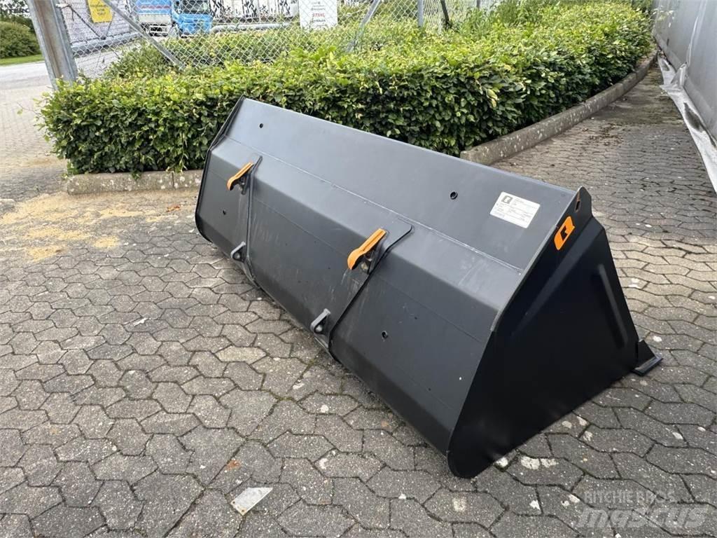 Ålö VL 225 SKOVL Трактора с фронтальным погрузчиком