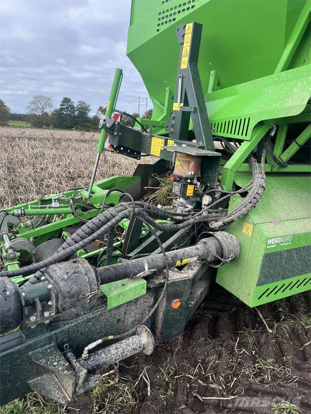 AVR 9200 CR Картофелеуборочные комбайны