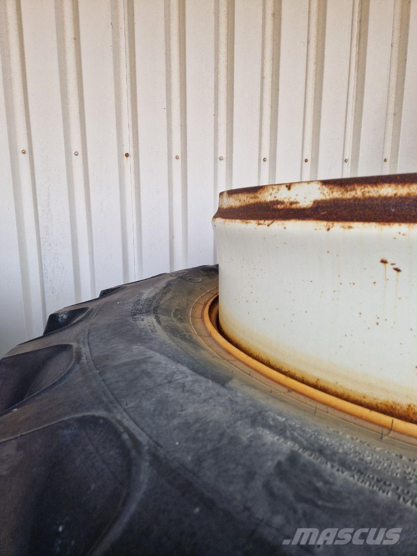 BKT 520/85R42 Шины и колёса