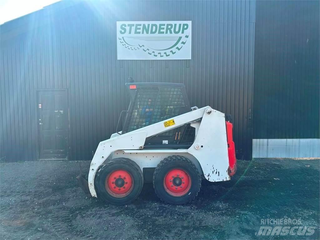 Bobcat S130 Малые погрузчики
