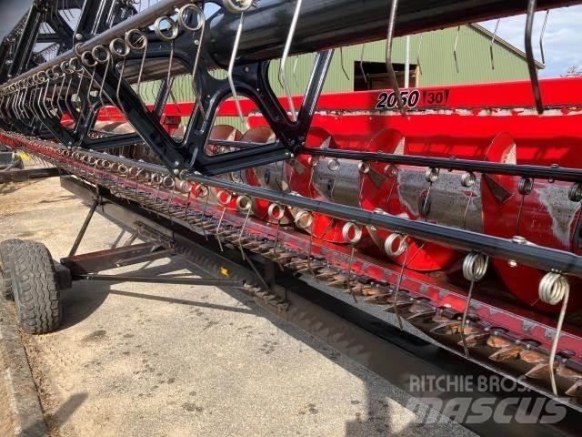 Case IH 8010 Зерноуборочные комбайны