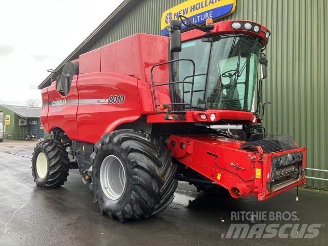 Case IH 8010 Зерноуборочные комбайны